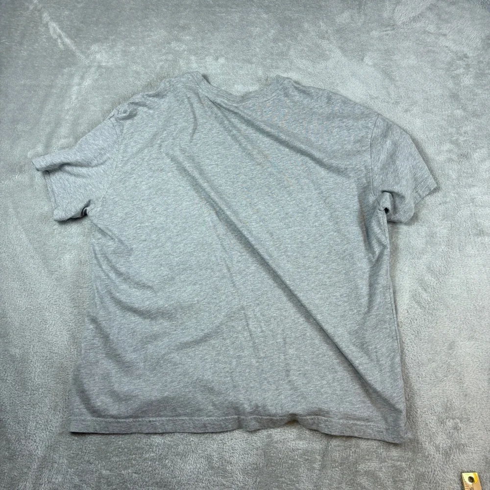 Nike sportswear essential